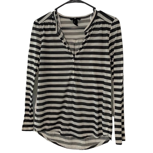 H&M Casual Striped Popover Long Sleeve Top - Picture 1 of 8